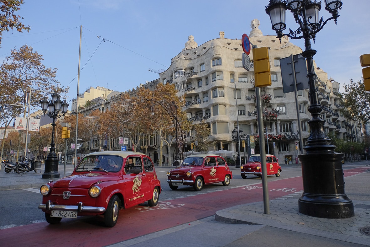 Vintage tour: drive around the city in a Seat 600