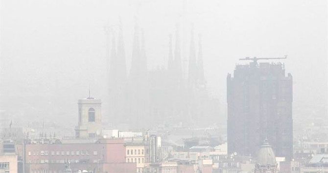 Alto inquinamento atmosferico a Barcellona a causa delle polveri africane