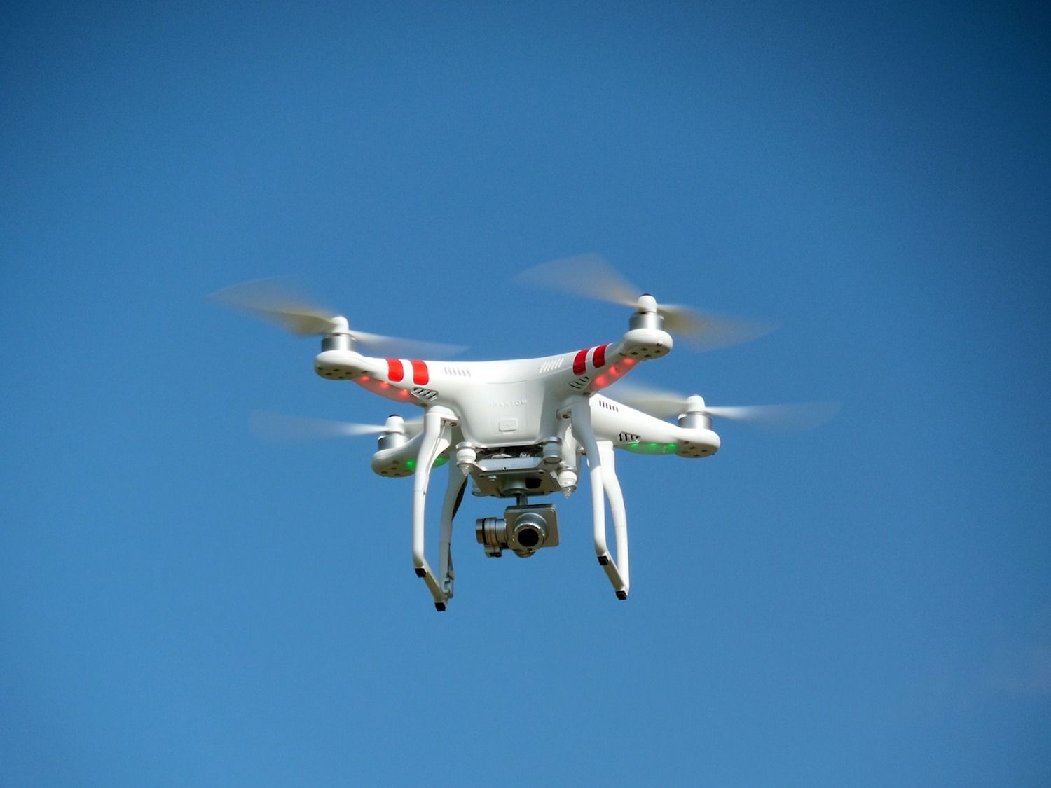 Con drones la Urbana vigilará las playas de Barcelona