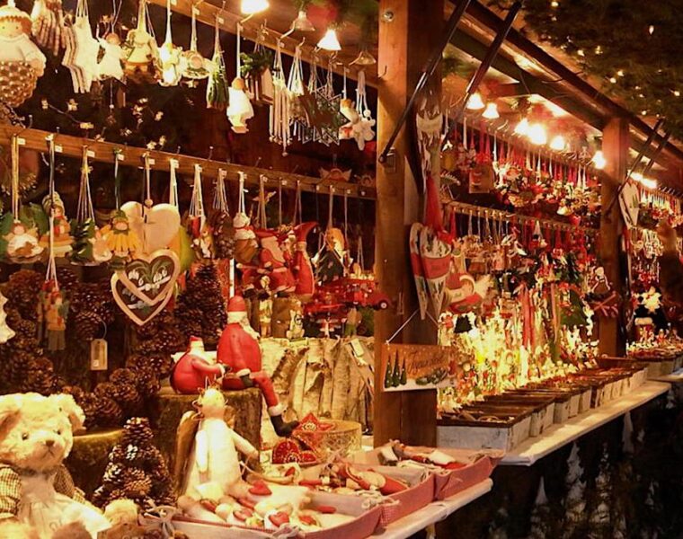 Arrancó la tradicional Fira navideña de Santa Llúcia