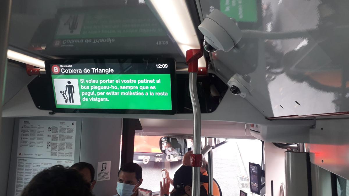 TMB introduces 1,600 screens for information and video surveillance on its buses