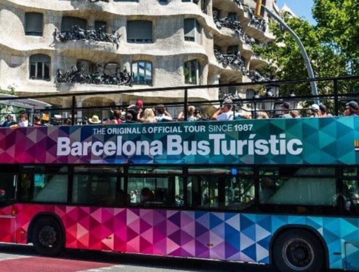 Digitalizarán movimientos de autocares turísticos en Barcelona