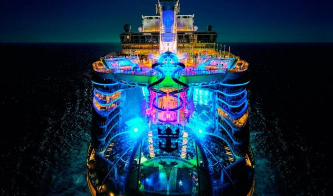 El Symphony of the Seas de Royal Caribbean, realiza pruebas exitosas con biocombustible en Barcelona