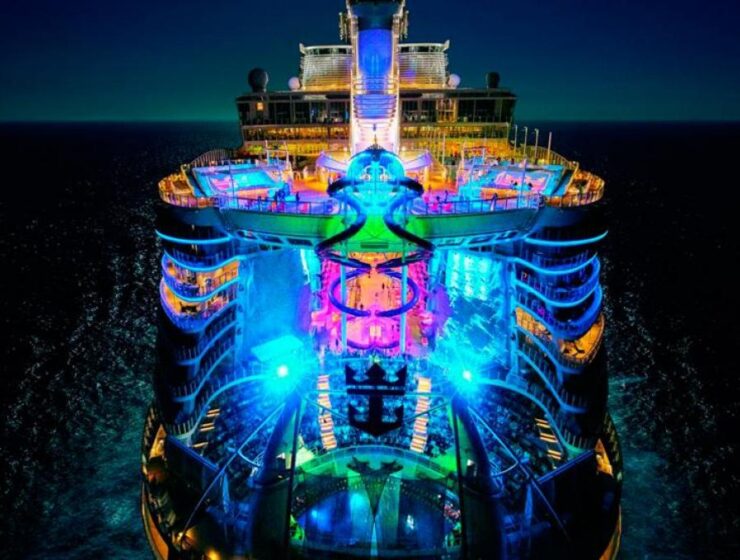 El Symphony of the Seas de Royal Caribbean, realiza pruebas exitosas con biocombustible en Barcelona