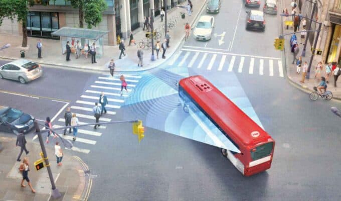 TMB utiliza un sistema de telemetría para rastrear sus autobuses en Barcelona