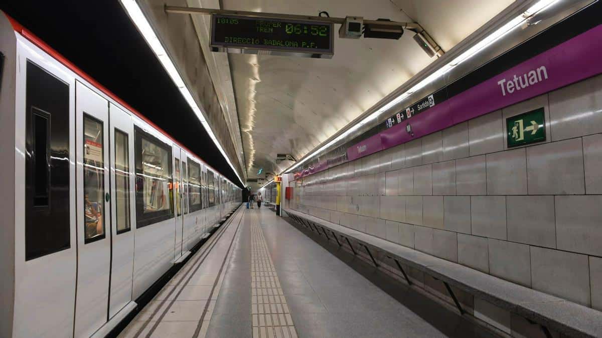 Barcelona will have the metro service open during 67 hours