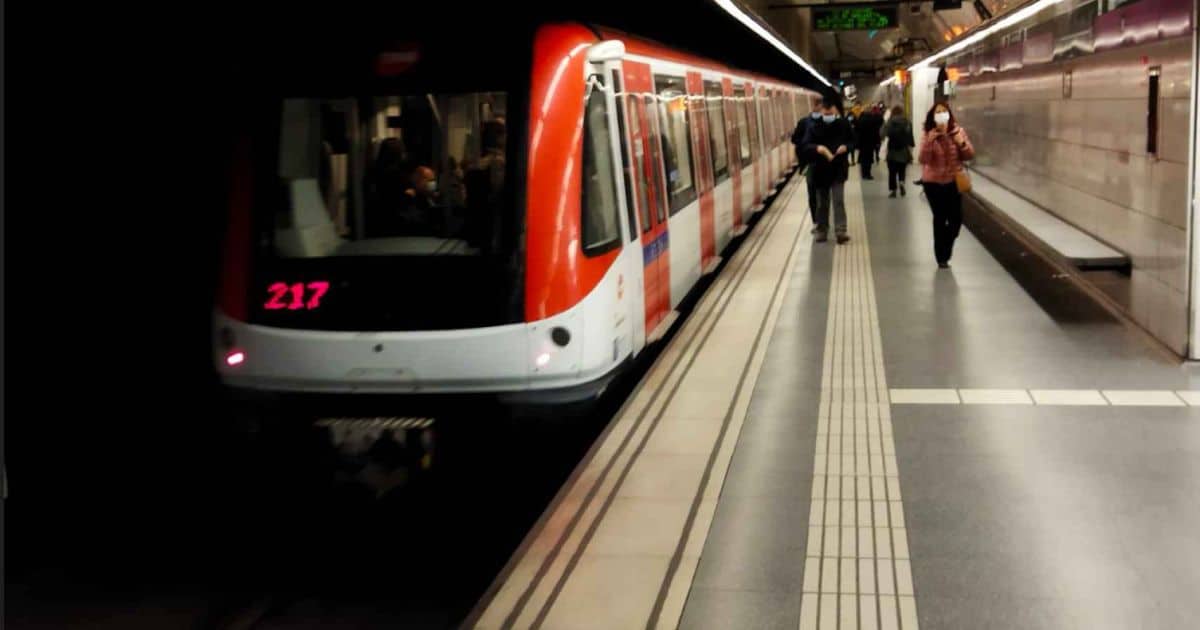 Precios y cambios para 2024 en el transporte público de Barcelona