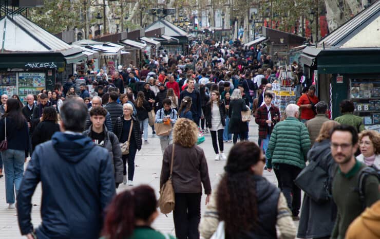 Boom poblacional histórico: Barcelona alcanza los 1.7 millones de habitantes