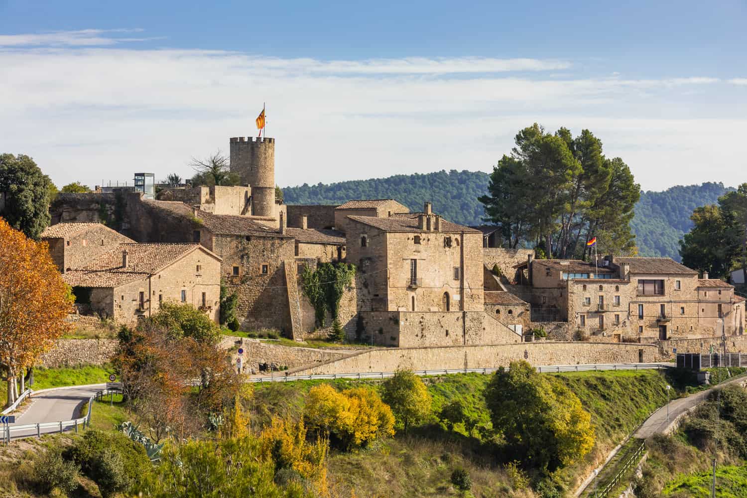 Talamanca, a stroll and beautiful castle 1 hour from Barcelona