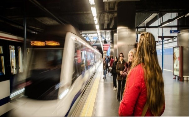 Mobilité et genre à Barcelone : analyse des déplacements domicile-travail