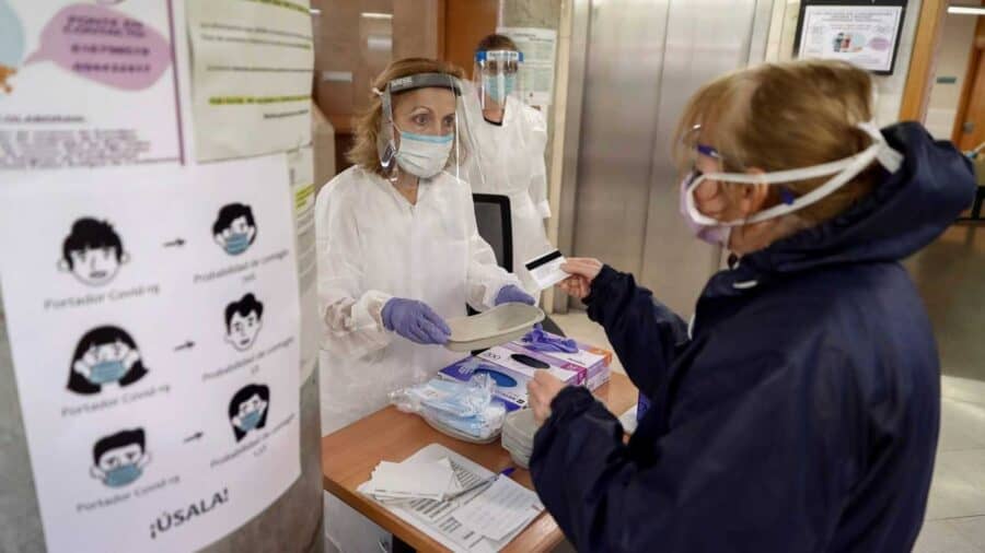 Ya no será obligatorio utilizar mascarillas en los Centros Sanitarios en Catalunya