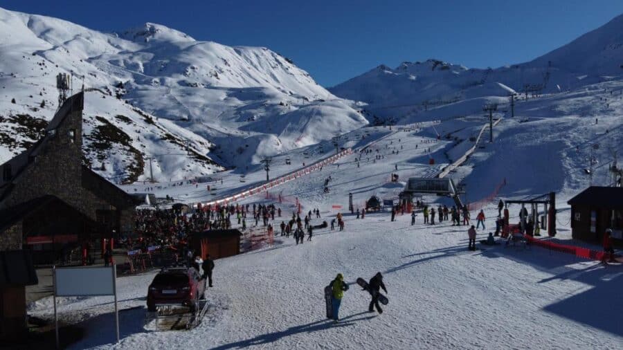 La estación de Esquí de Boí Taüll estrena la tirolina más larga de Catalunya