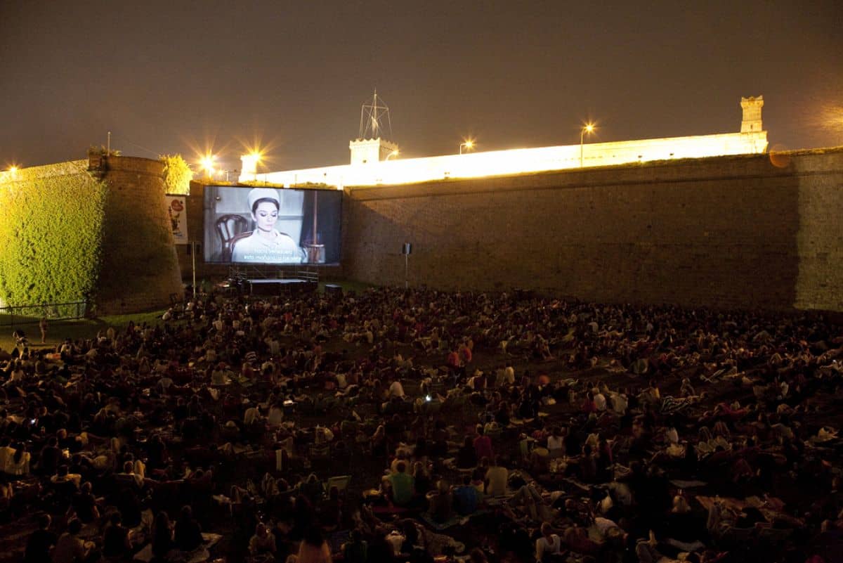 Sala Montjuïc in summer with open-air cinema and music under the stars