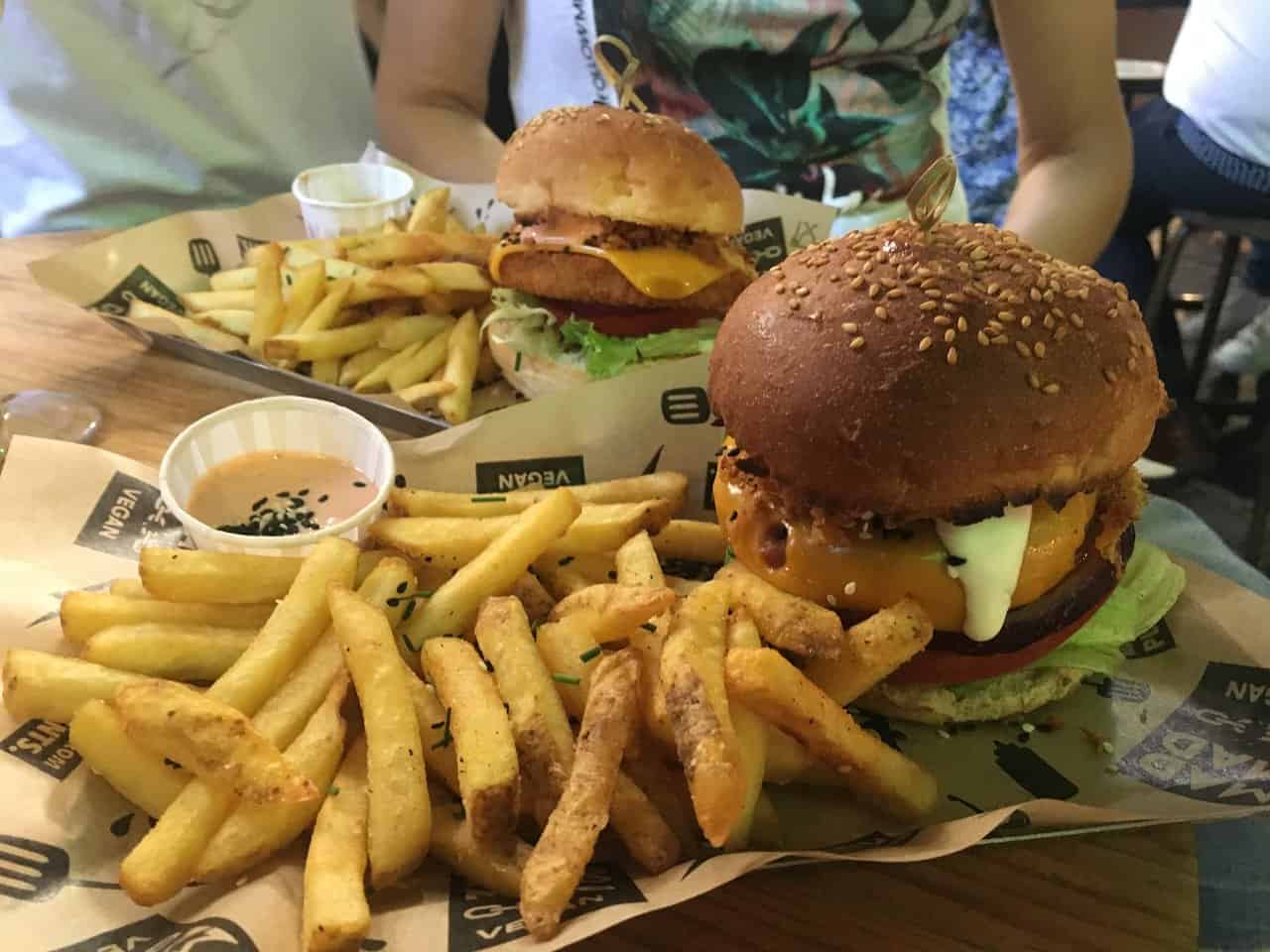 Mad Mad Vegan arrives in Barcelona with its famous vegan burgers